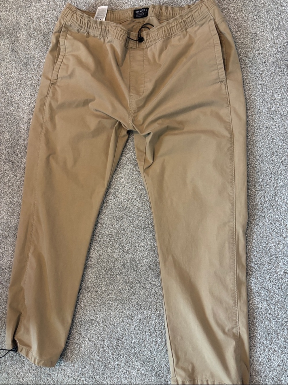 Signature by Levi Strauss Men’s Khaki Drawstring Chinos - Tan